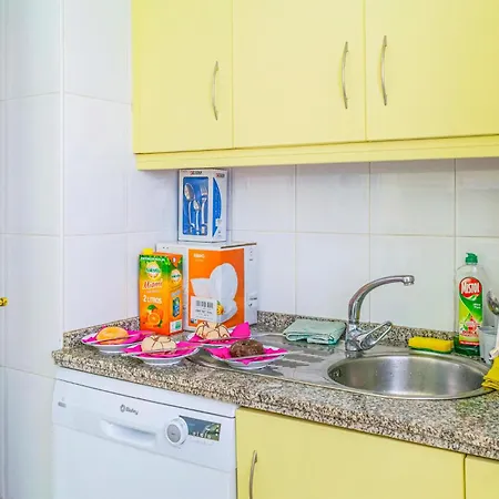 Lovely In With Kitchenette Apartamento